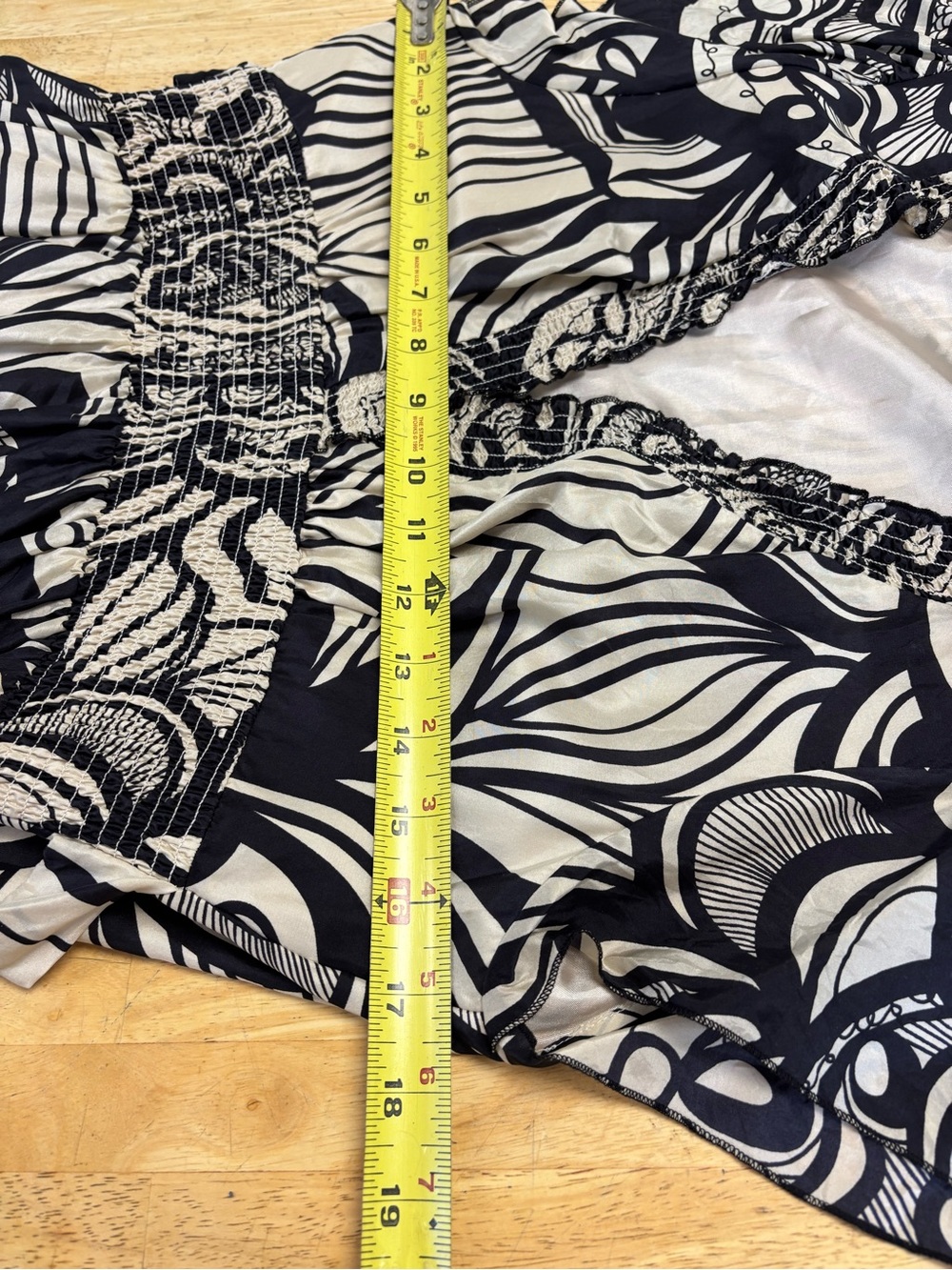 BCBGMaxAzria Black and Cream V-Neck Smocked-Waist Midi Dress - Picture 4 of 5